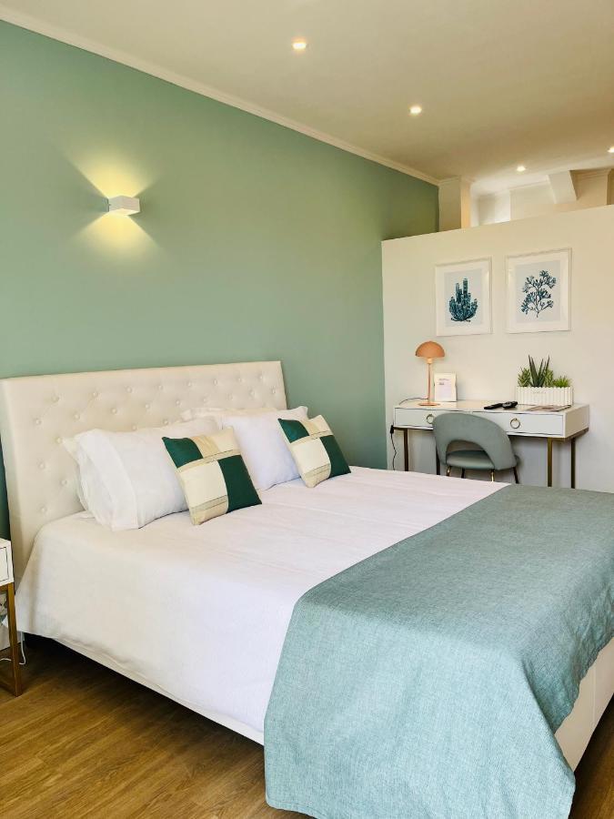 Апартаменты Sunset Retreat 1A Linha De Mar Монте-Гордо Экстерьер фото